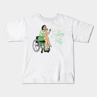 Sitting Pretty in Green 1 Kids T-Shirt